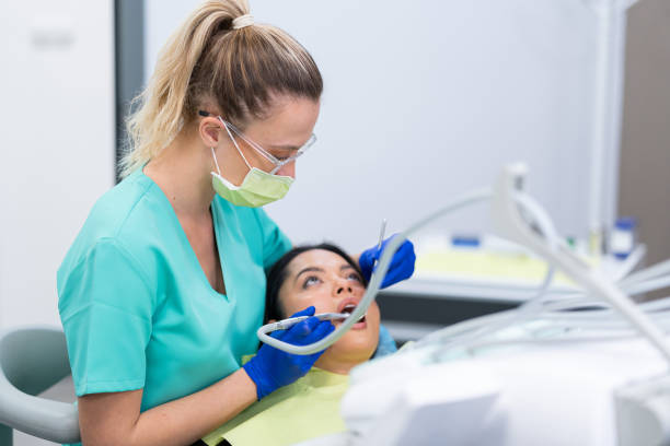 Best Emergency Tooth Extraction in Midway, AR